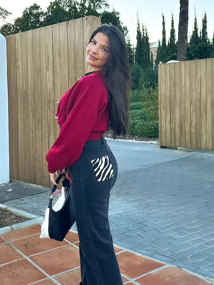 Amora - Heart button cardigan