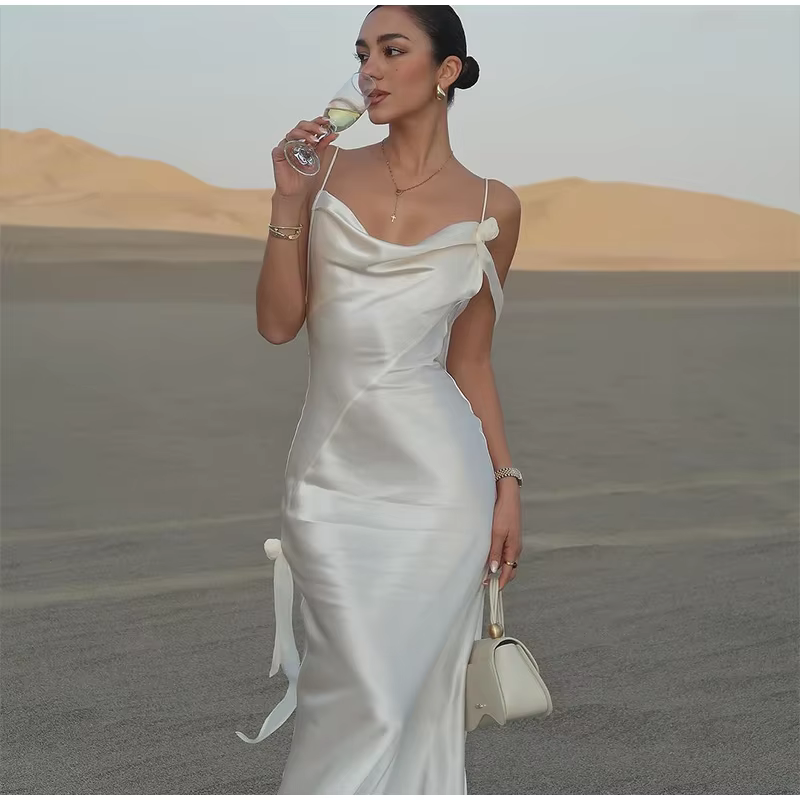 Ellerie - Elegant satin silk dress