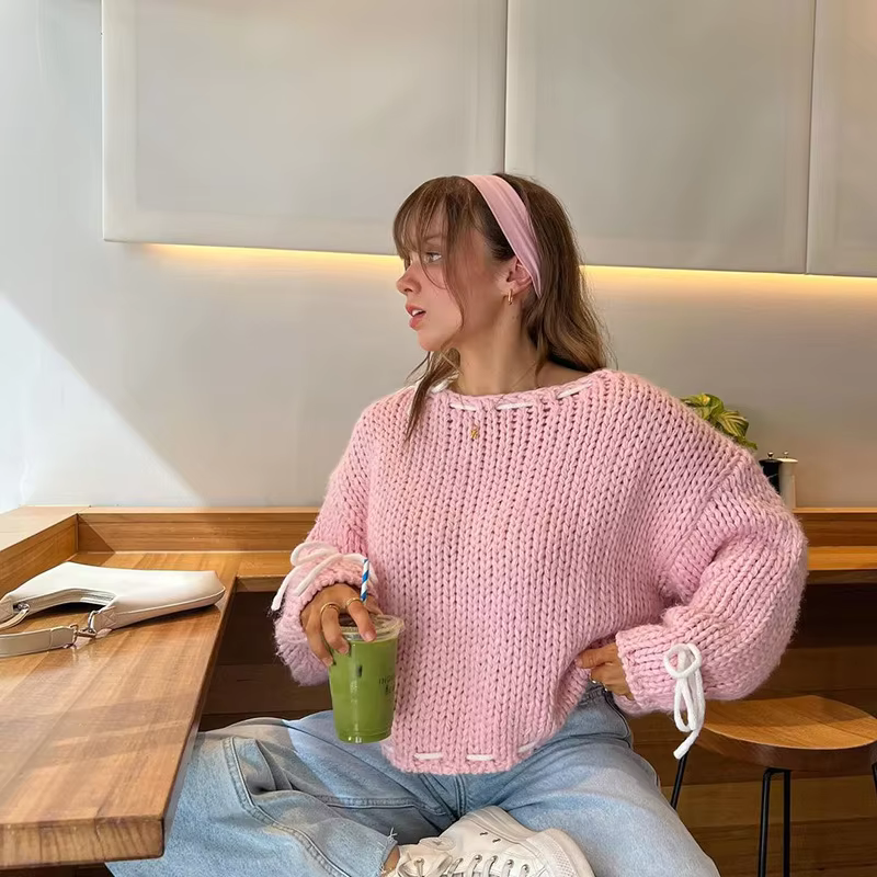 Valentina - Girly knitted sweater