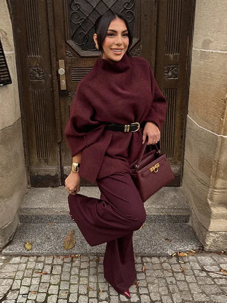 Kirri - High neck knitted cape
