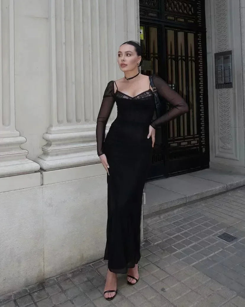 Monet - Elegant figure hugging dress