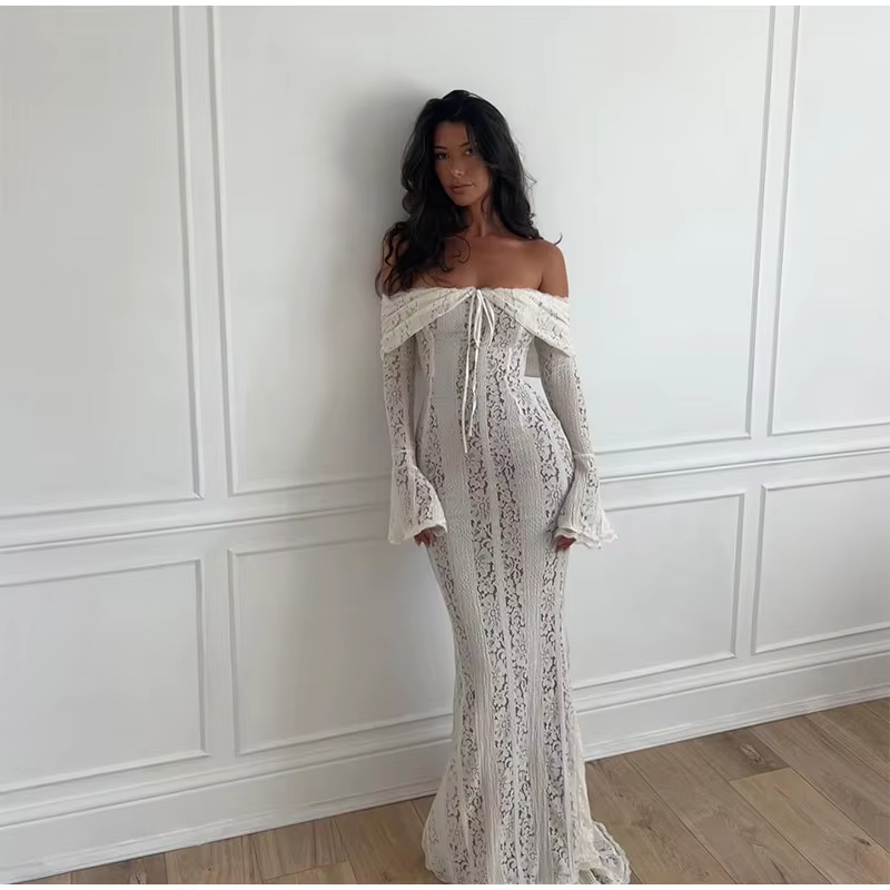 Sinza - Off shoulder lace dress