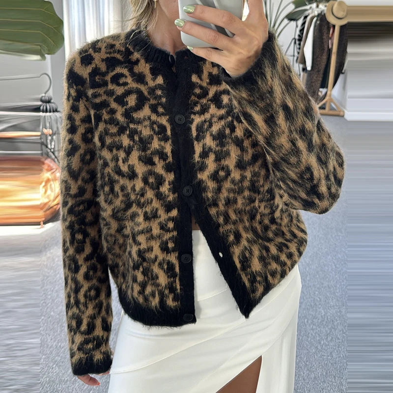 Sofia - Leopard print knitted cardigan