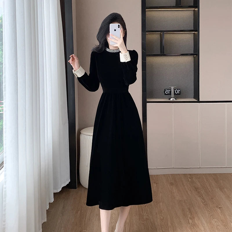 Cara - Velvet a-line dress
