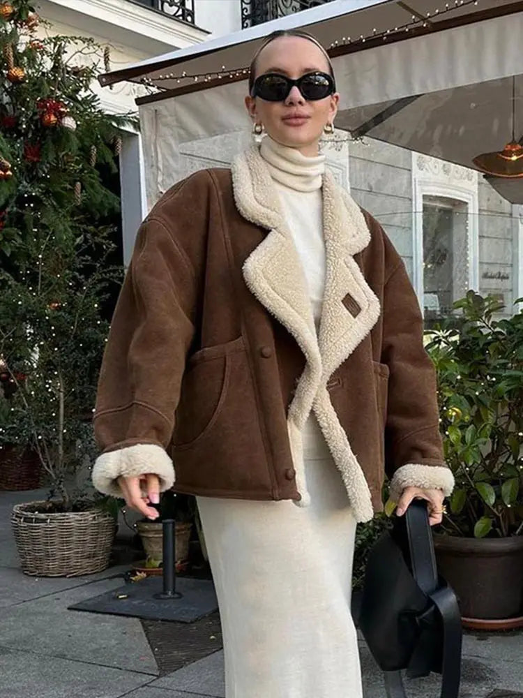 Jackie - Oversized faux lammy coat