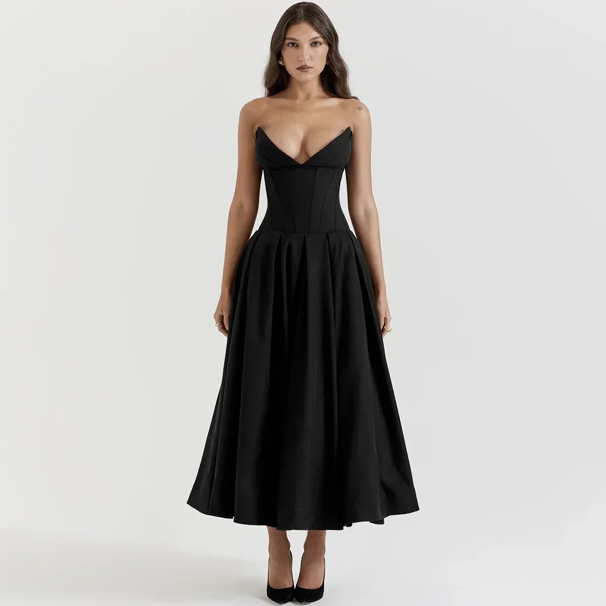 Amara - Figure flattering strapless dress