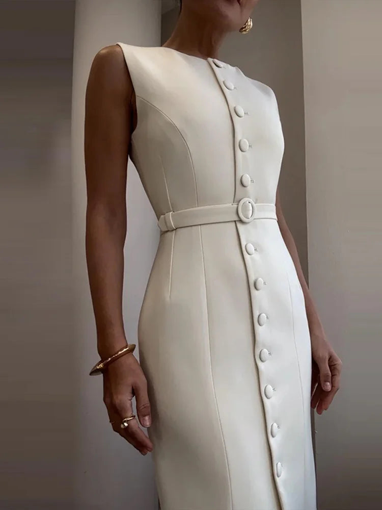 Melanie - Pencil dress with buttons