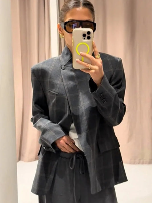 Ivory - One button checkered jacket