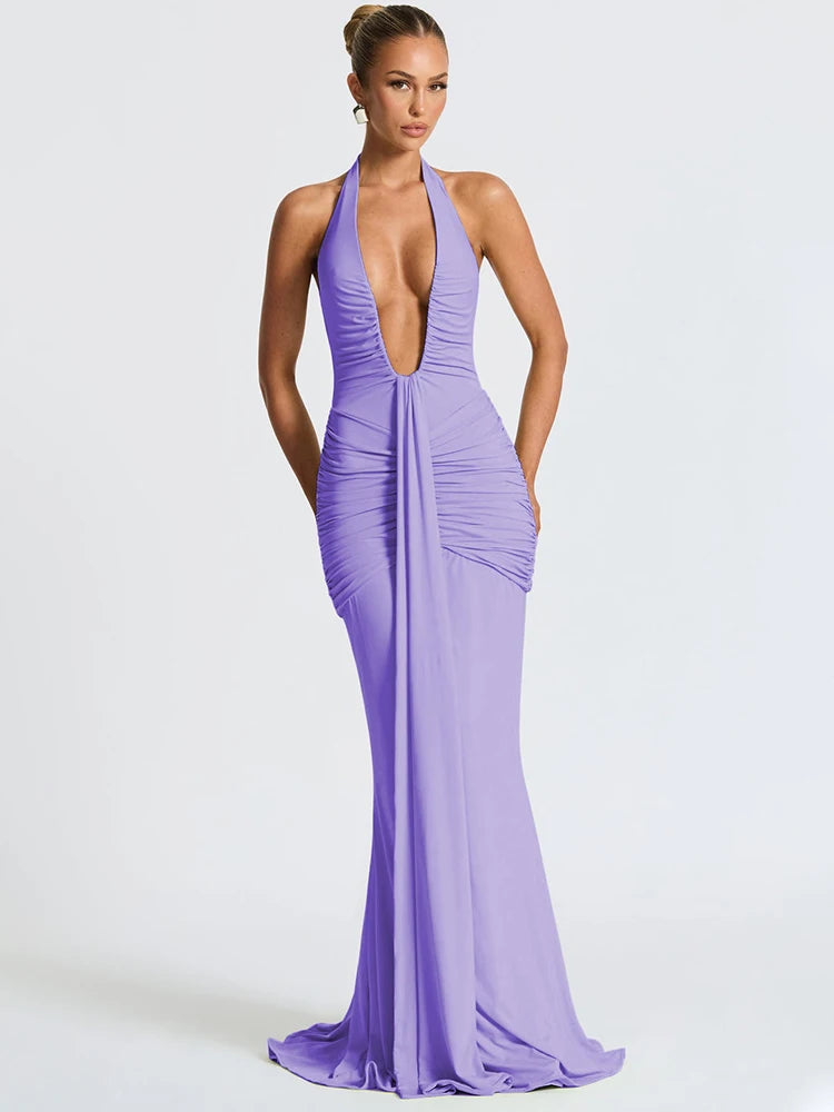 Victoria - Deep neckline figure hugging dress