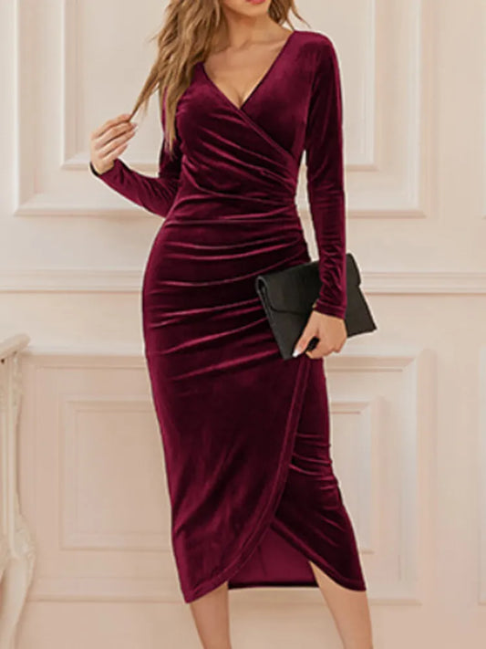 Irma - Figure flattering velvet dress