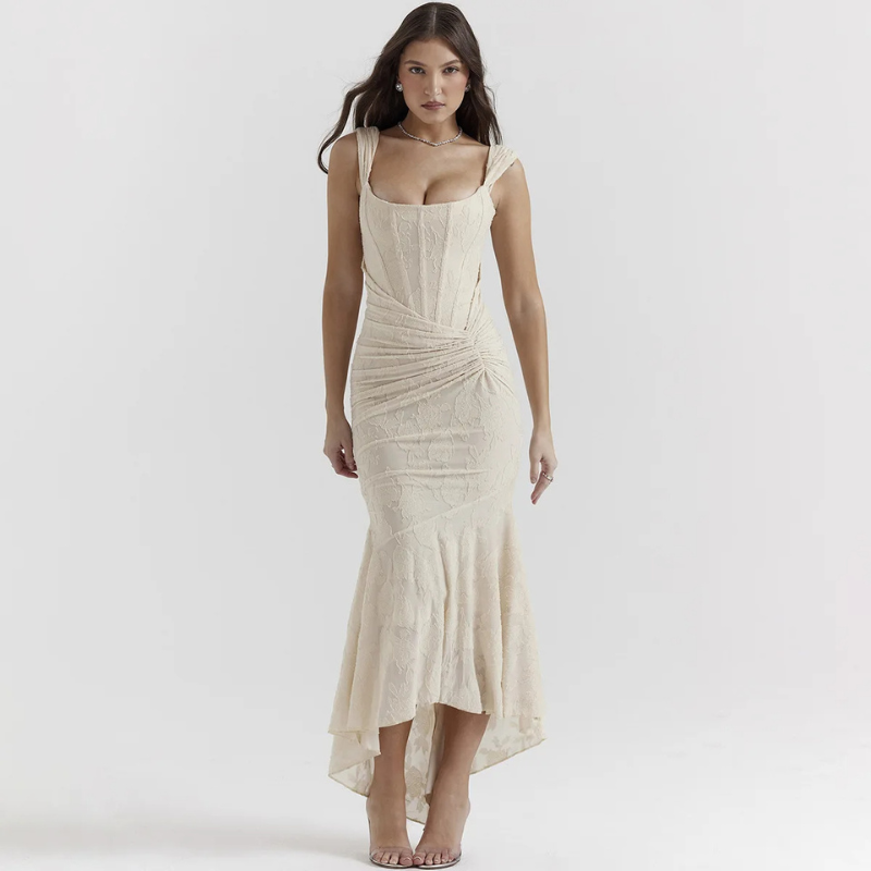 Arabella - Figure flattering dress