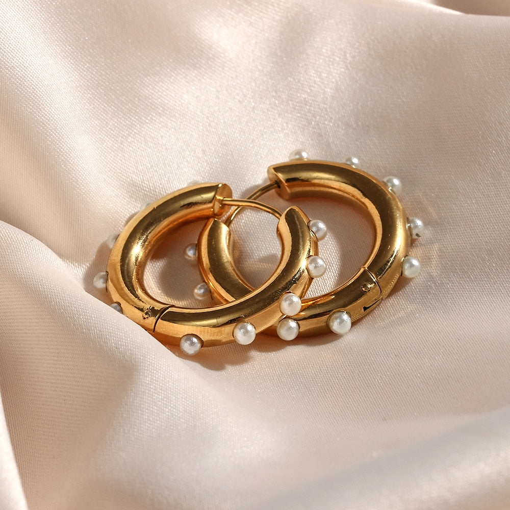 Matilda Pearl Hoops