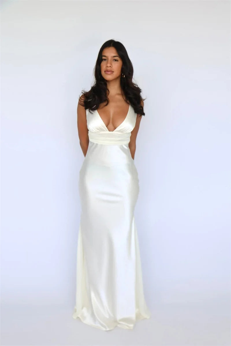 Melina - Satin silk v-neck dress