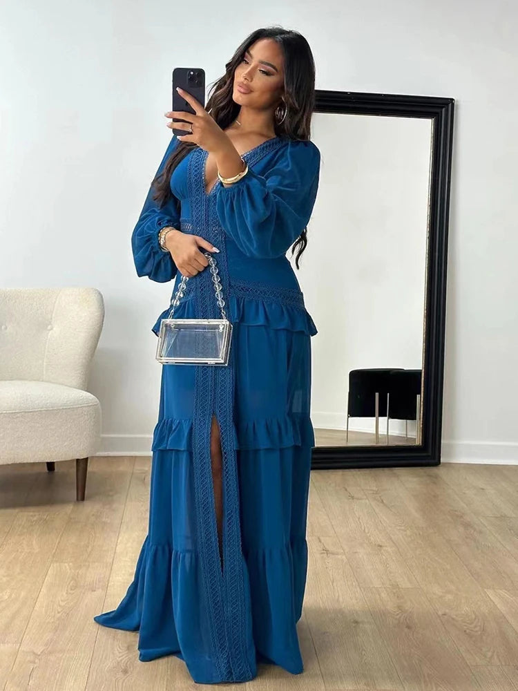 Lizzy - Flowing v-neck dress