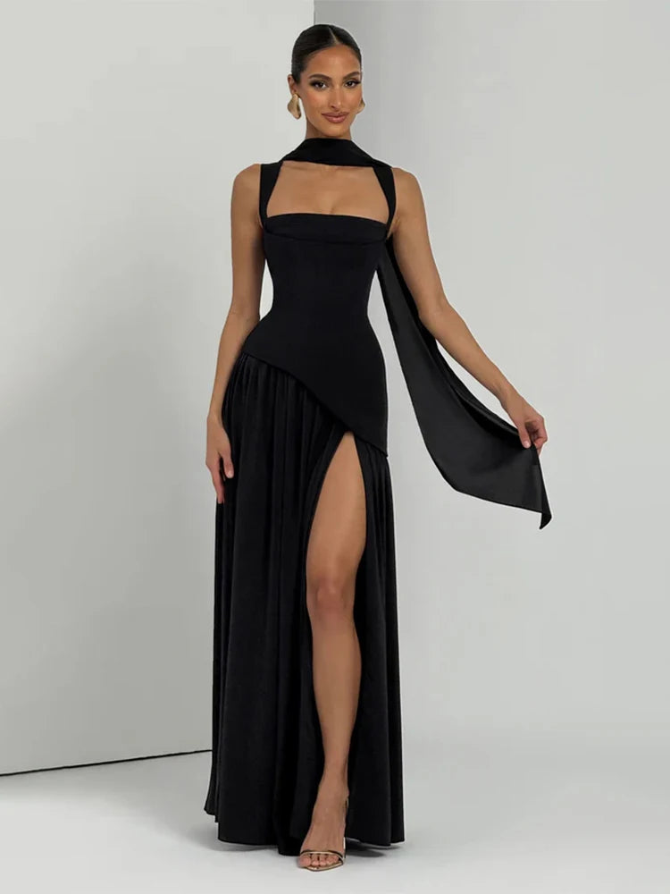 Suri - Square neck dress with slit
