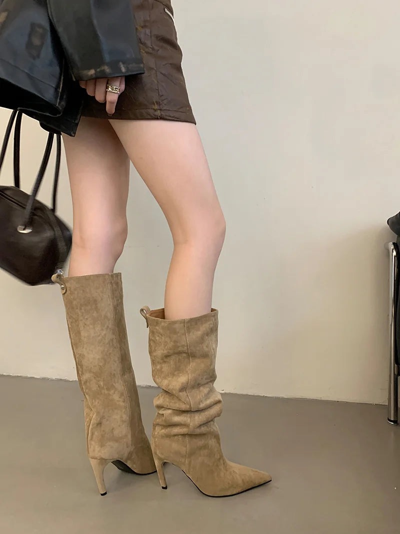Tania - Long boots with slim heel