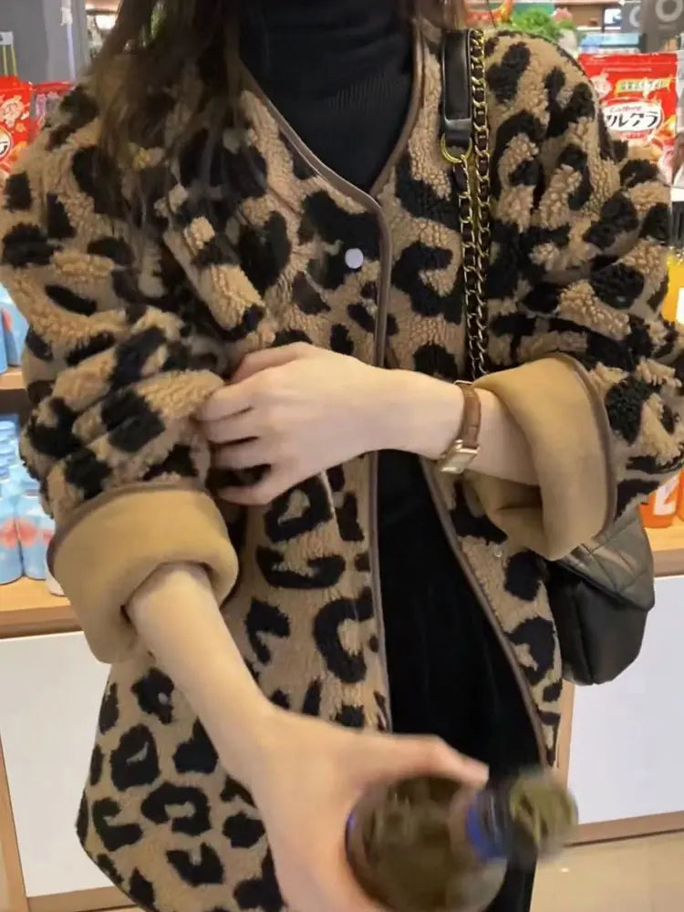 Nina - Leopard print fleece jacket