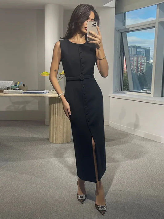 Melanie - Pencil dress with buttons