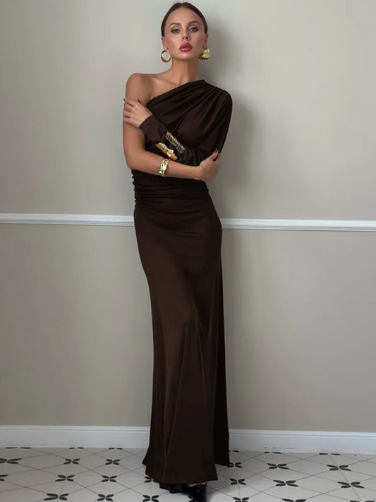 Natasha - Flattering one shoulder dress