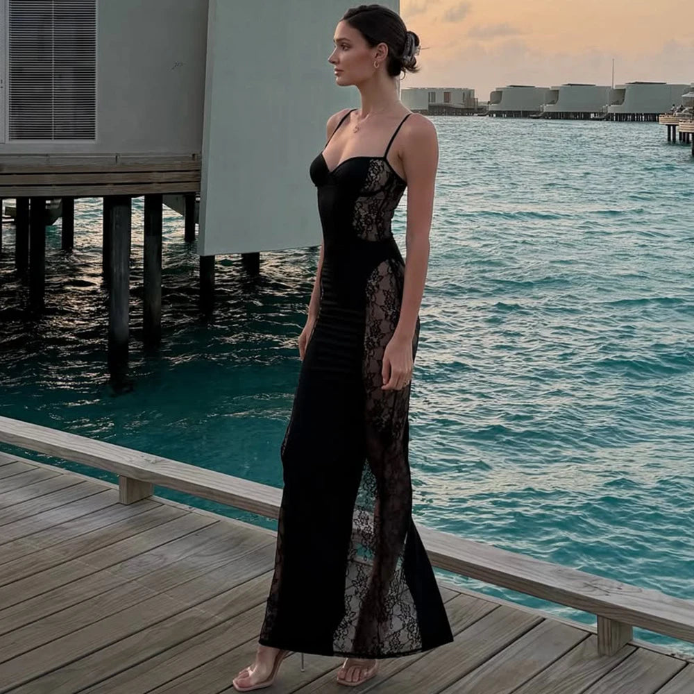 Freya - Lace detail dress