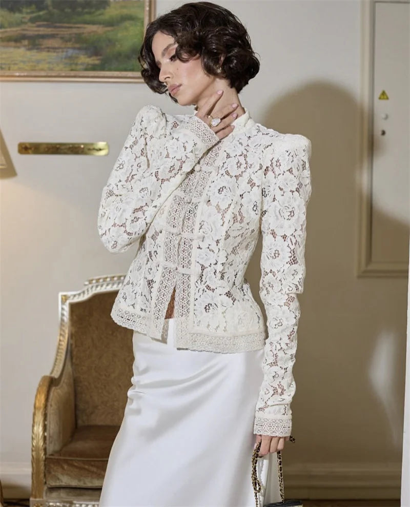 Liana - Lace shirt jacket with shoulder padding
