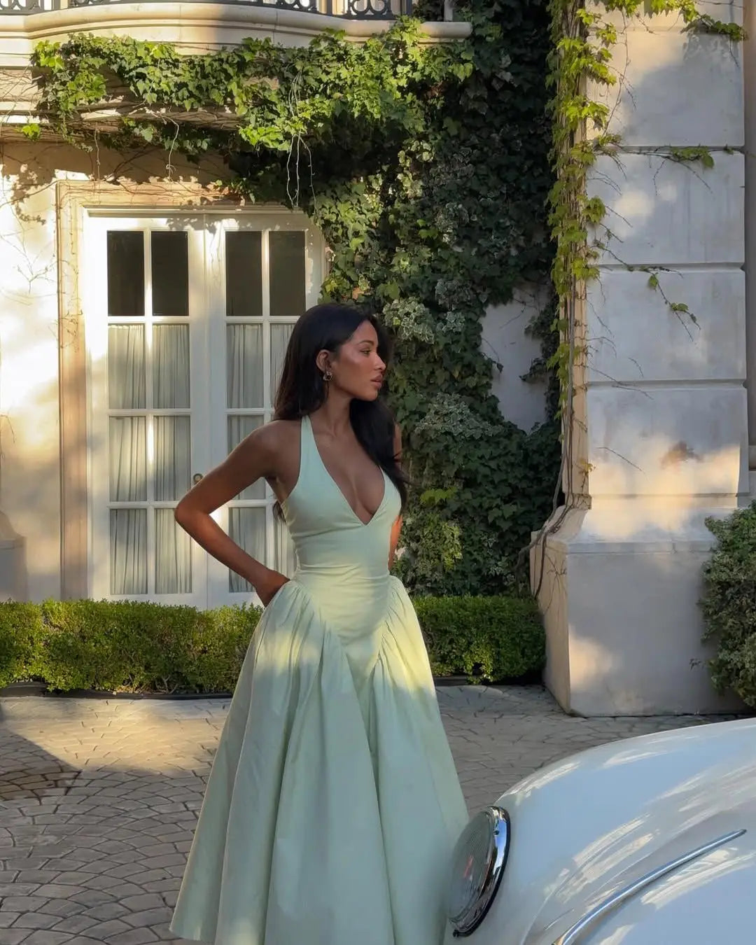 Athena - V-neck dress