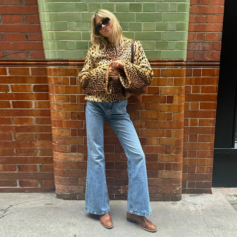 Elara - Chic leopard jacket