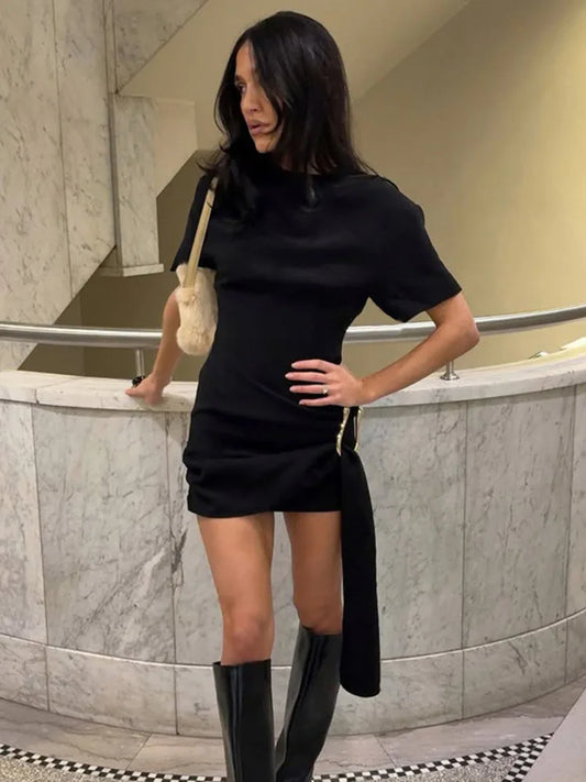 Alba - Flattering tshirt dress with buckle