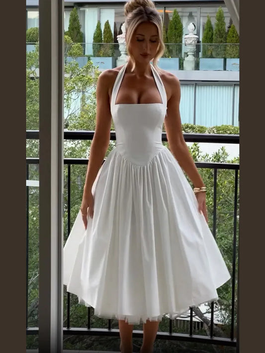 Raven - Flattering halter neck dress