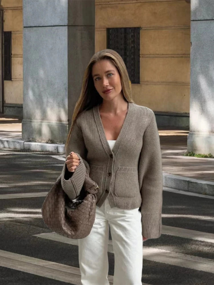 Emily - Luxurious knitted cardigan