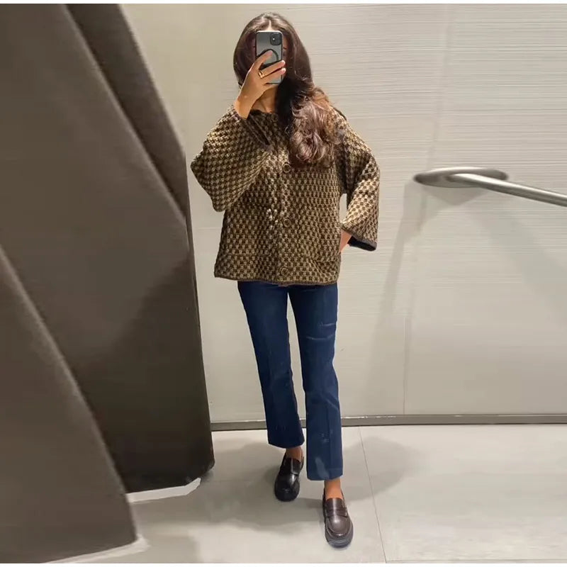 Coco - Large collar cardigan