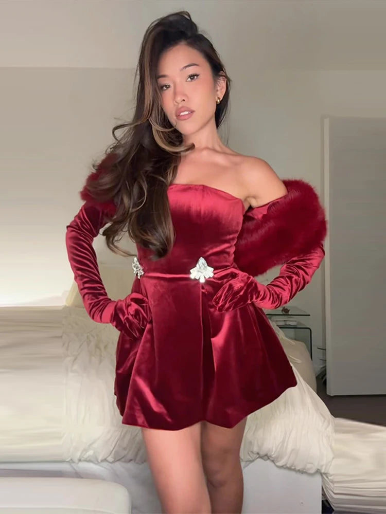 Laraine - Velvet and fur strapless dress