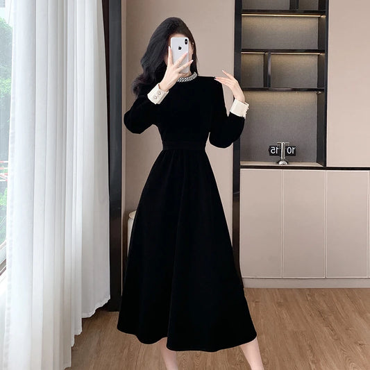 Cara - Velvet a-line dress