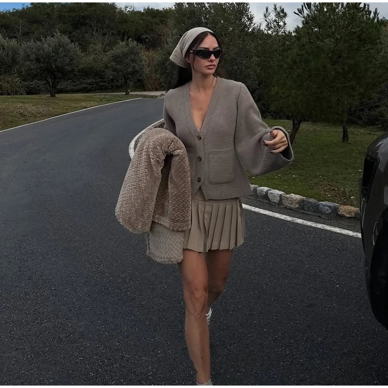 Emily - Luxurious knitted cardigan