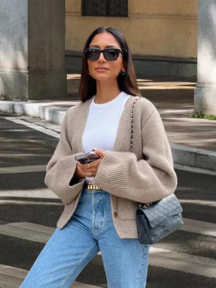 Emily - Luxurious knitted cardigan
