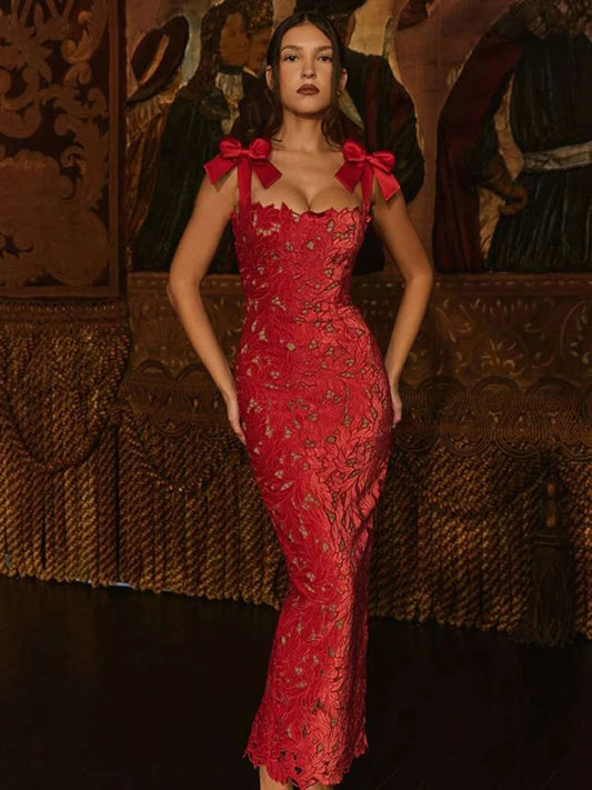 Maura - Luxury lace and bow dress