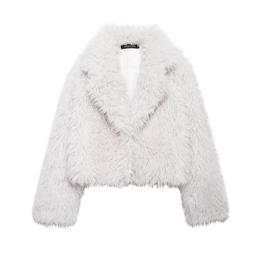 Adalyn - Oversized faux fur coat