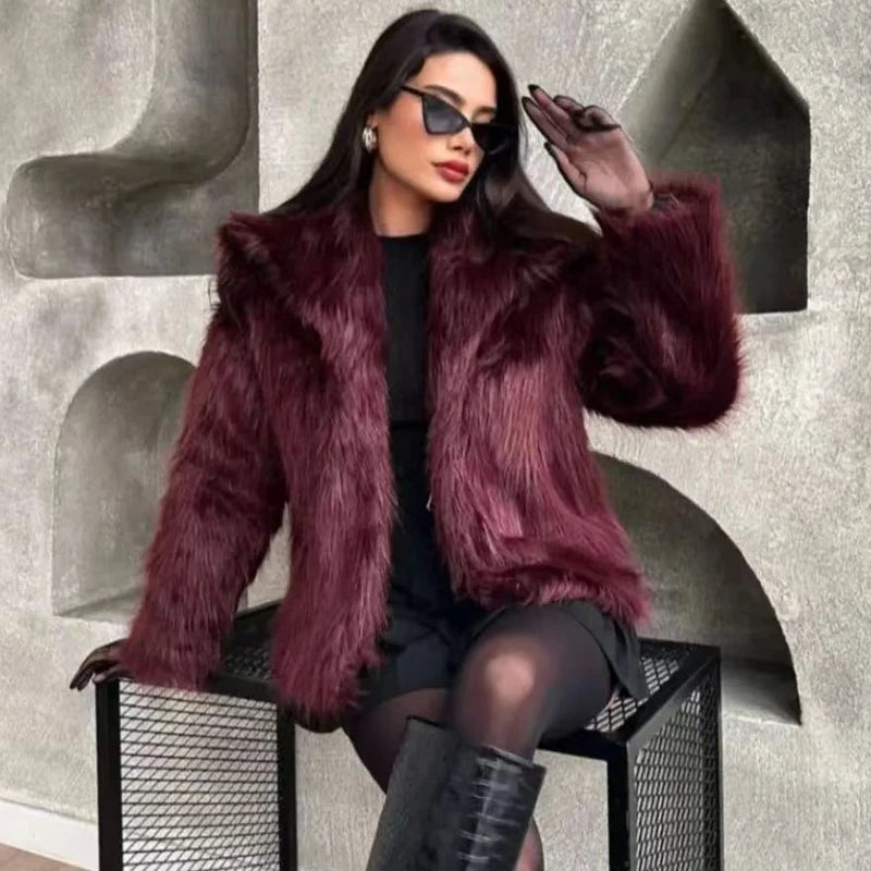 Shira - Elegant faux fur coat