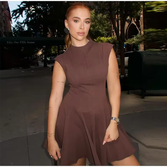 Ariana - Flattering skater dress