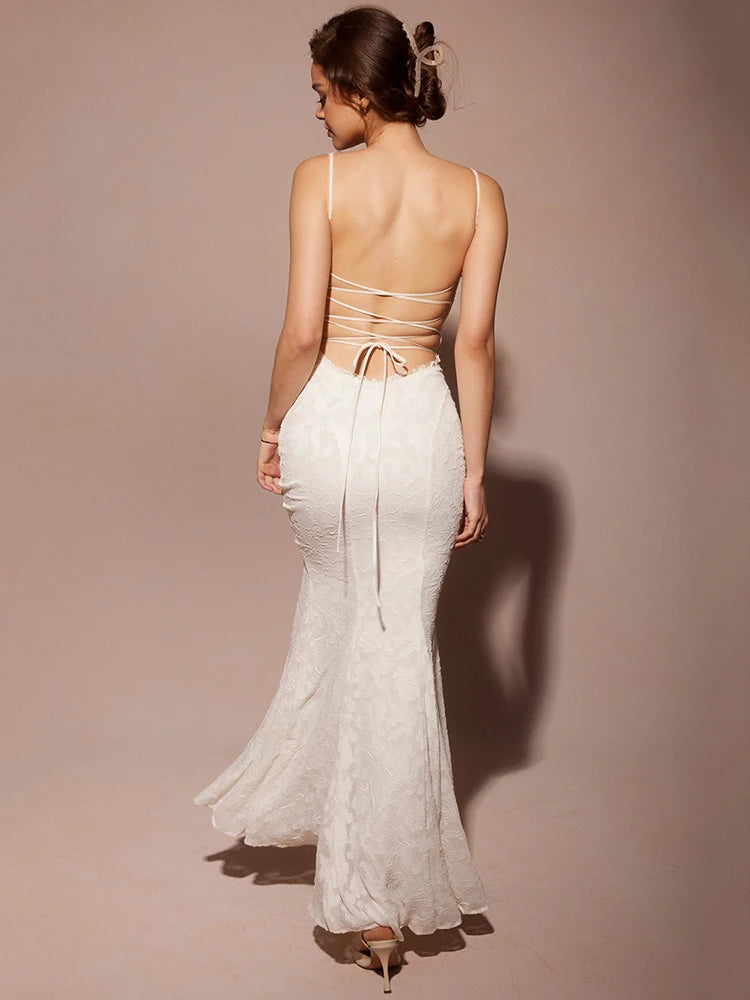 Ivy - Backless lace up dress