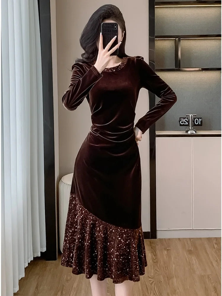 Abigail - Velvet and shimmer midi dress