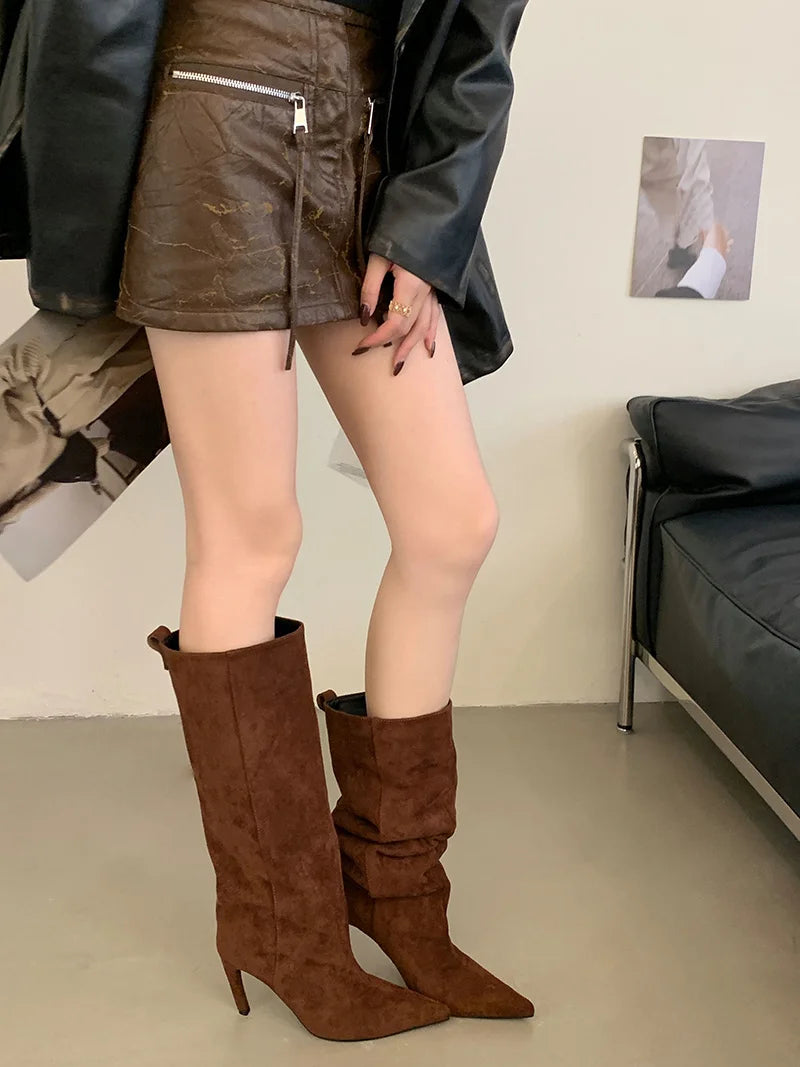 Tania - Long boots with slim heel