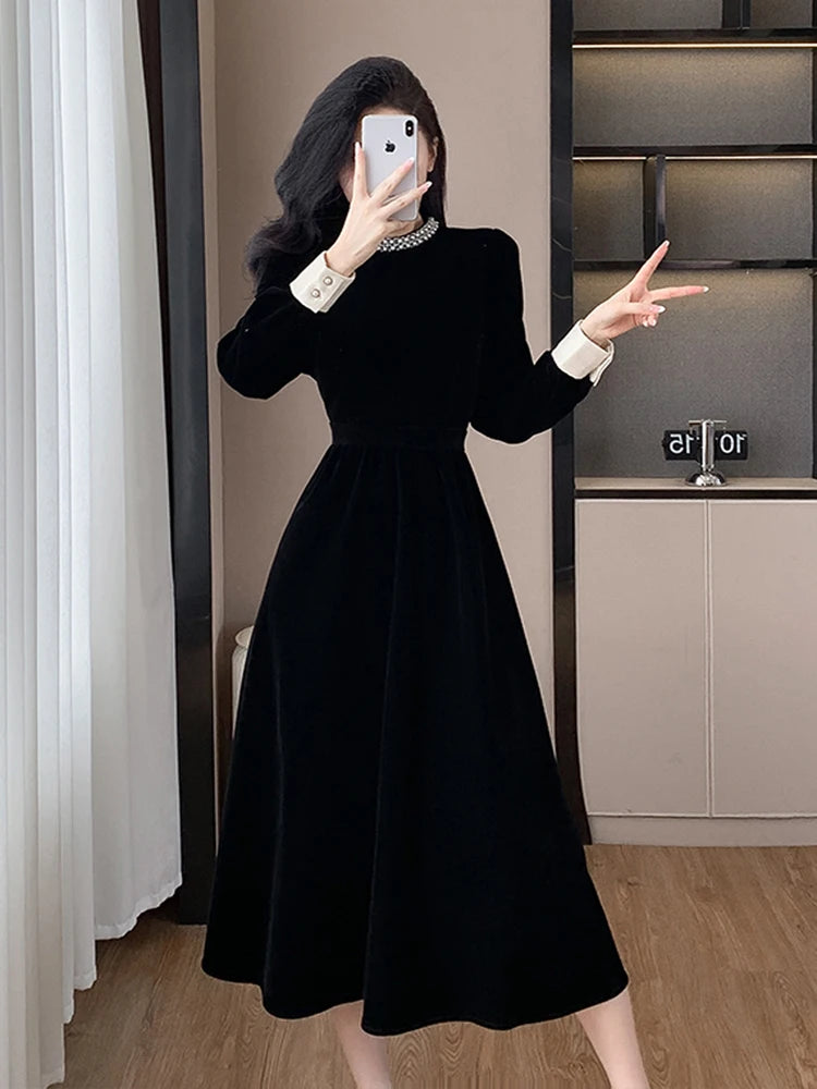 Cara - Velvet a-line dress