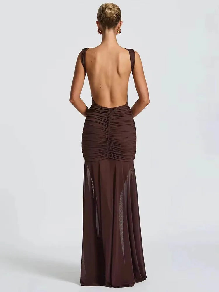 Amina - Figure hugging dress with belt detail