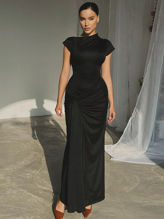 Hannah - Figure flattering long dress