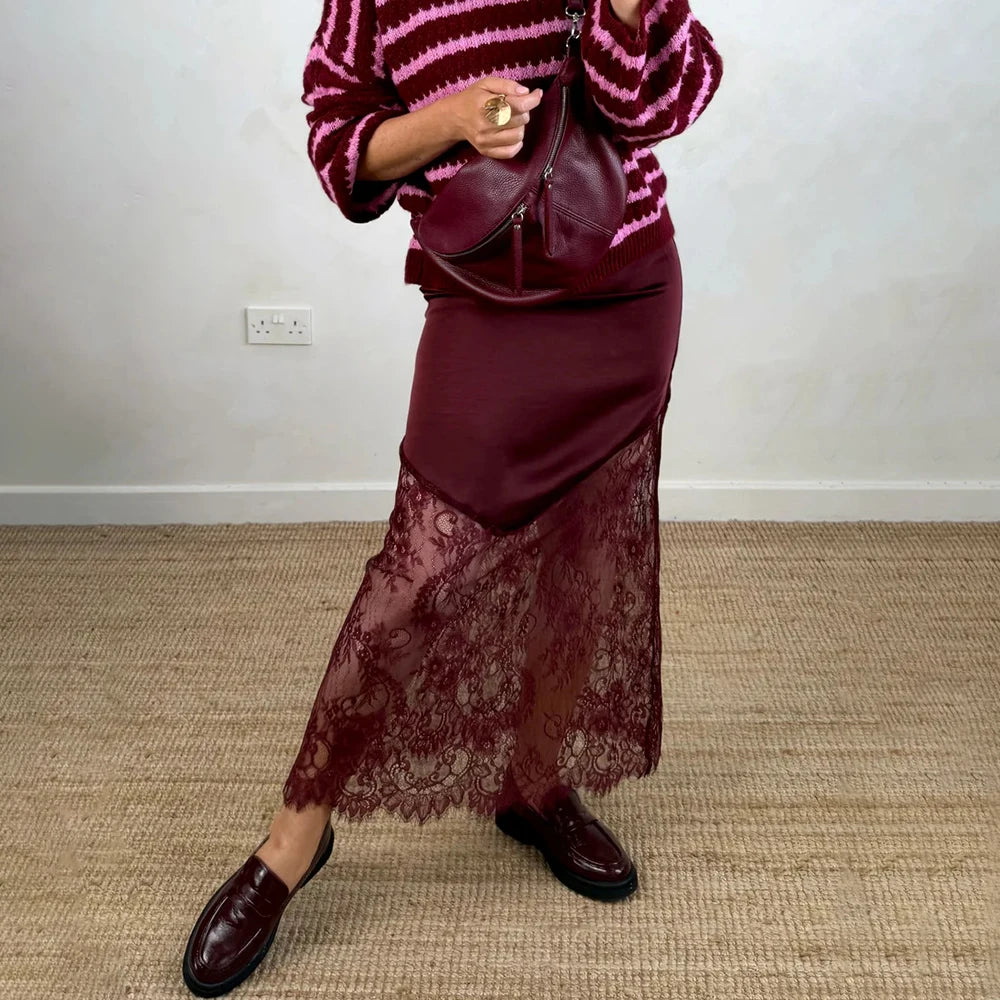 Poppy - Satin silk and lace skirt