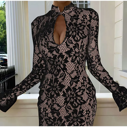 Robin - Flattering lace midi dress