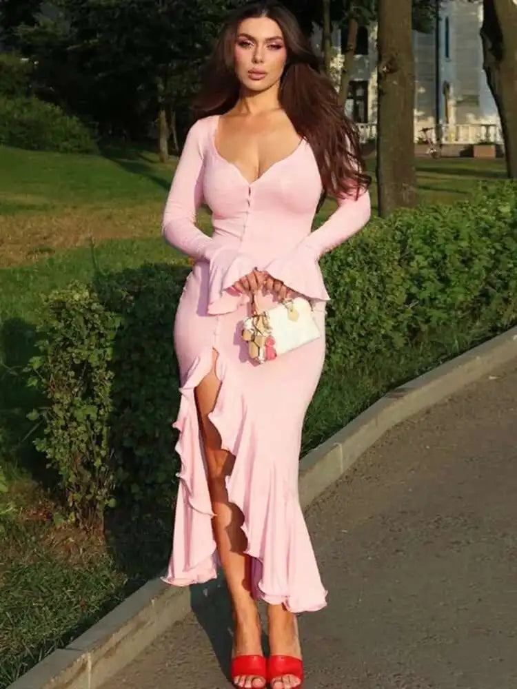 Colleen - Figure hugging ruffled dress