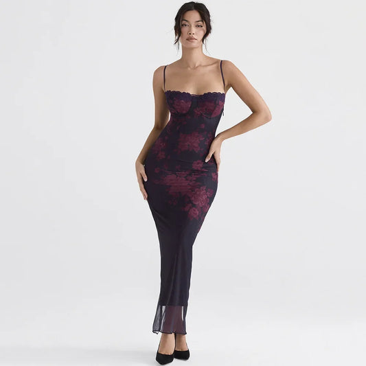 Elisa May - Figure hugging dress