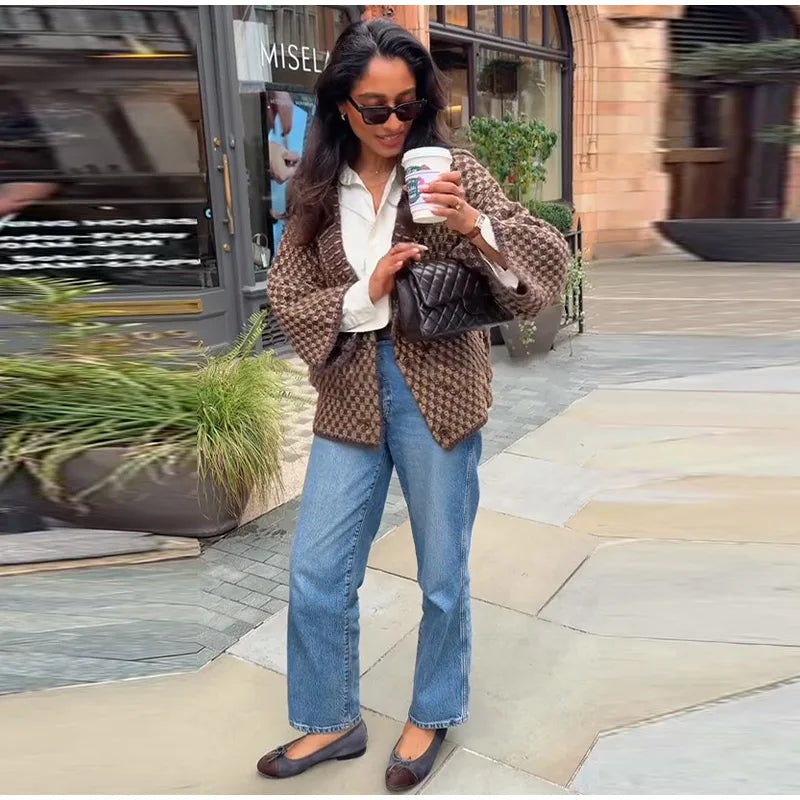 Coco - Large collar cardigan